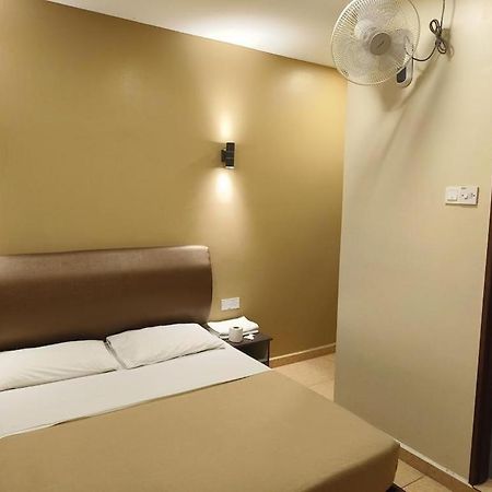The Pines Hotel Kampung Kuala Terla Εξωτερικό φωτογραφία