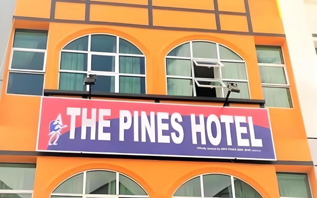 The Pines Hotel Kampung Kuala Terla Εξωτερικό φωτογραφία